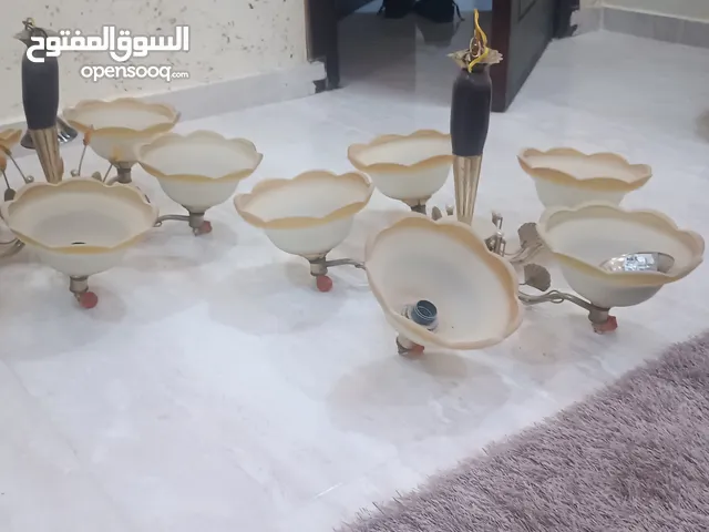 ثريات عدد 2 للبيع. ...ثريا .....