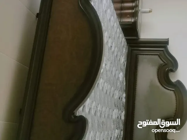 غرفه نوم شبه جديده