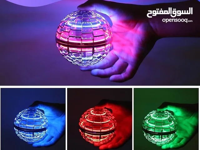 لعبة الكرة الطائرة الشحن المضيئة مع ليمونة تحكم و اضاءات الوان متعدده لعبة للاطفال و الكبار ممتعه