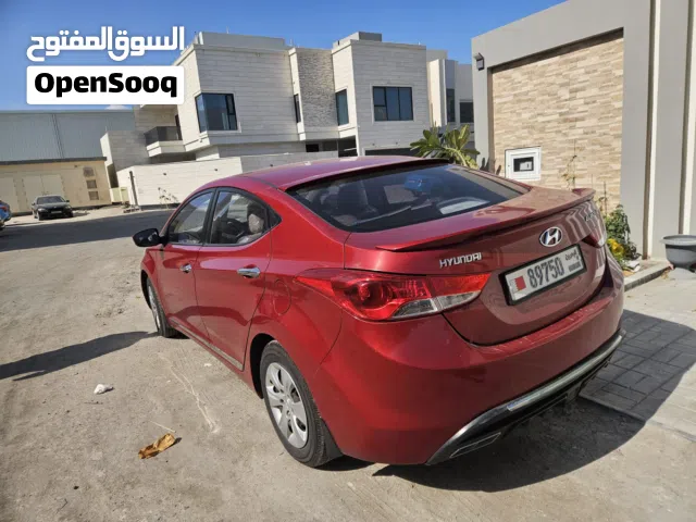 2013 Hyundai Elantra Standard