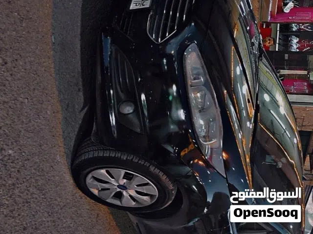2013 Ford Fiesta Standard