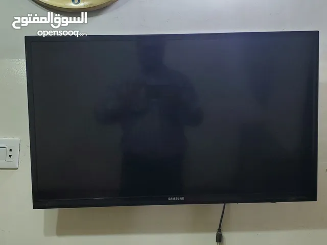 Samsung Other 32 inch TV in Sana'a