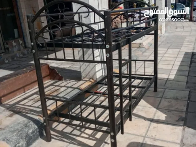 تخت طابقين