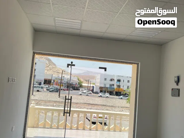 محل للايجار بالخوير مع شهر مجاني علي الشارع العام مقابل حي الوزارات بسعر مميز جدا مقارنة بالسوق