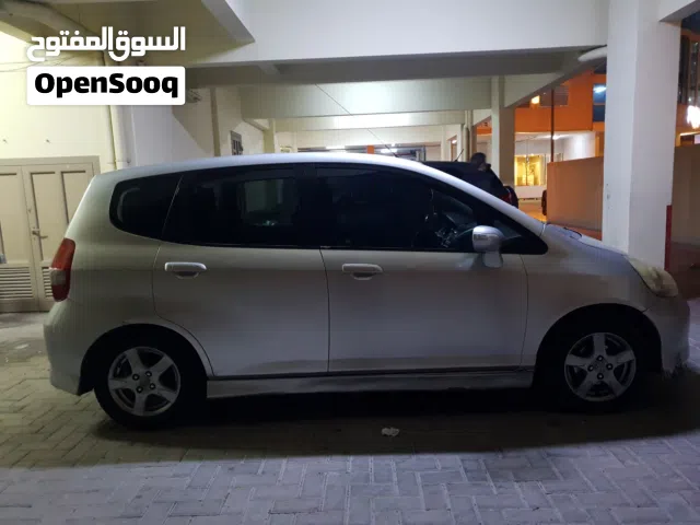 Honda jazz 2005 clean inside out family used