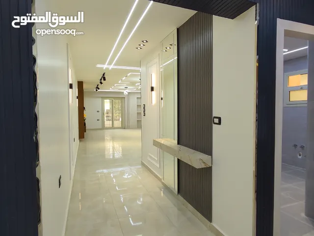 190 m2 3 Bedrooms Apartments for Sale in Giza Hadayek al-Ahram