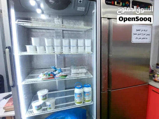 متجر لحوم ومجمدات للبيع