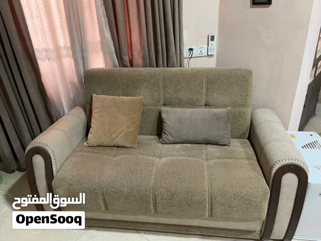 تخم قنفات تركي مودرن مستعمل قليل نظيف 7 مقاعد مع 8 كوشات