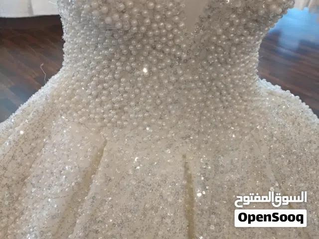 فستانين زفاف