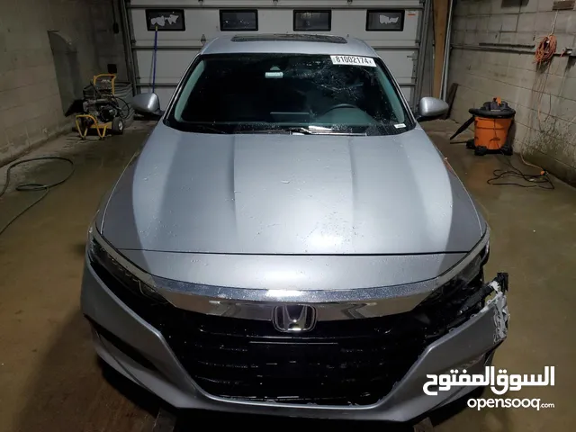 HONDA ACCORD EX 2019