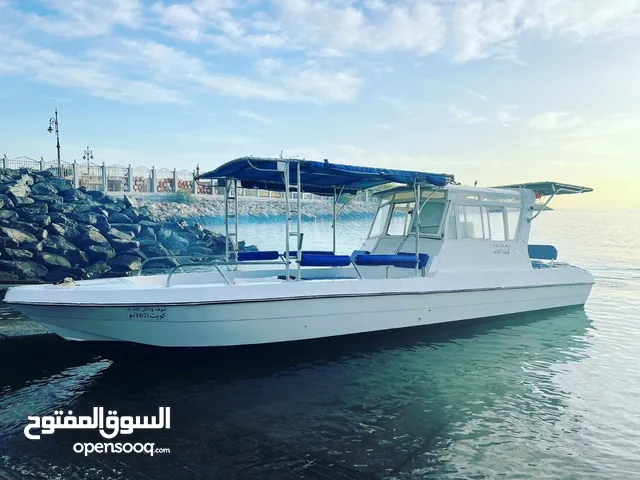 رحلات بحرية وحداق وألعاب مائية وجزر وايجار طراد