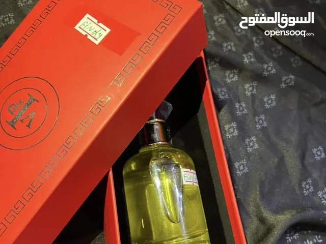 عطر إطالية أصيلة عود نادر مزيج توابل وخشب عطر فاخر هيبه وفخامة يدوم كثر من 24 ساعه