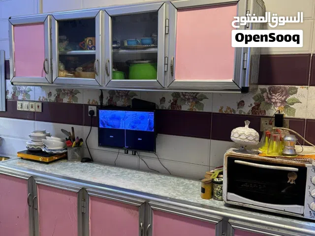 كاونتر مطبخ نظيف للبيع