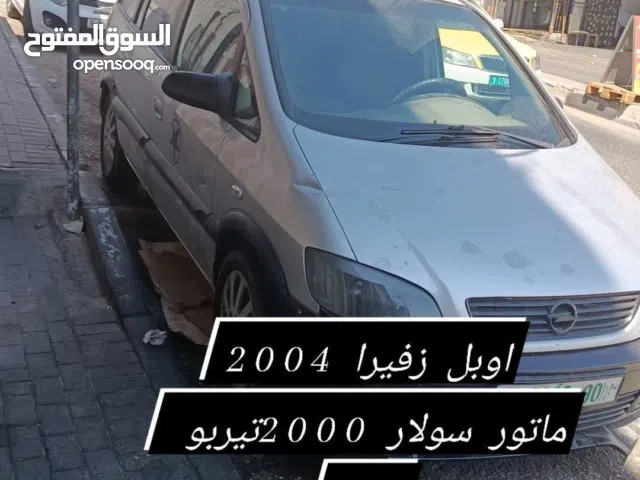 اوبل زفيرا 2004