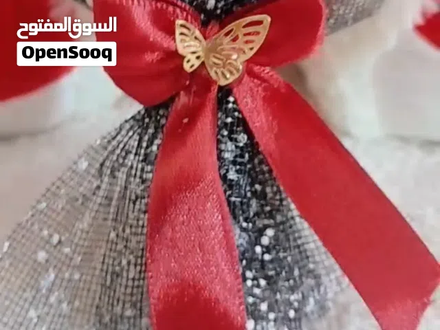 حلويات ولكن من نوع اخر اجمل واحلى الميداليات صنعت يدوياً لو طلبت 3 تحصل علي واحد مجاناً