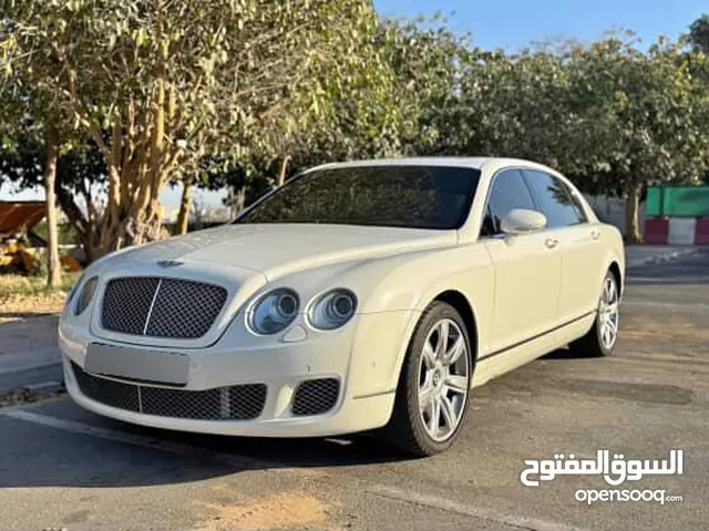 Bentley spurs. بنتلي سبرس negotiable alot قابل للتفاوض بمبلغ جيد