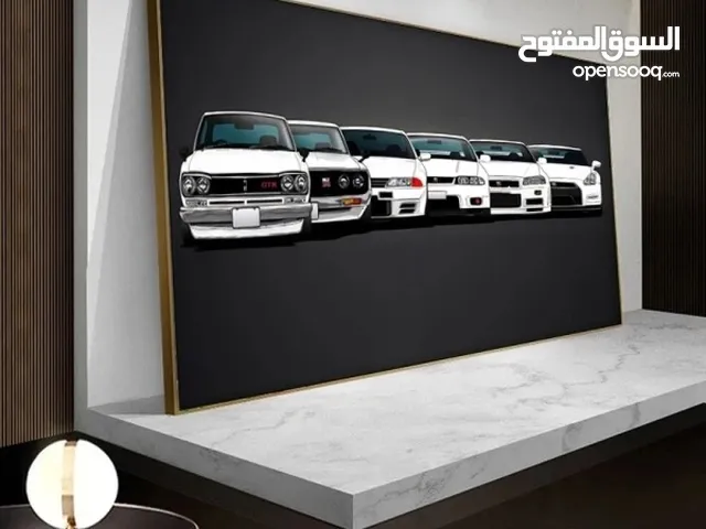 لوحه عليها صورت سيارات