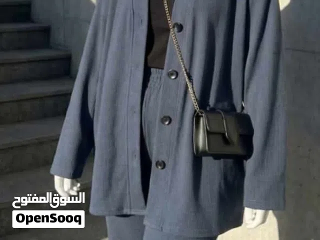 ملابس نسائية