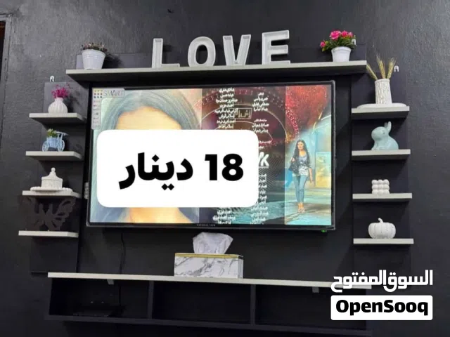 ديكورات خشبة لجمالية المنزل و رفوف شاشات و رفوف حاملات مزهرية