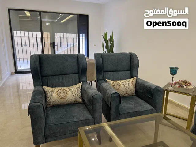 طقم كنب فاخر للبيع