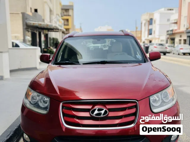 Used Hyundai Santa Fe in Tripoli