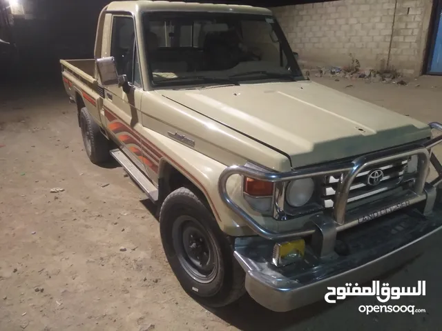 Used Toyota Land Cruiser in Dhamar