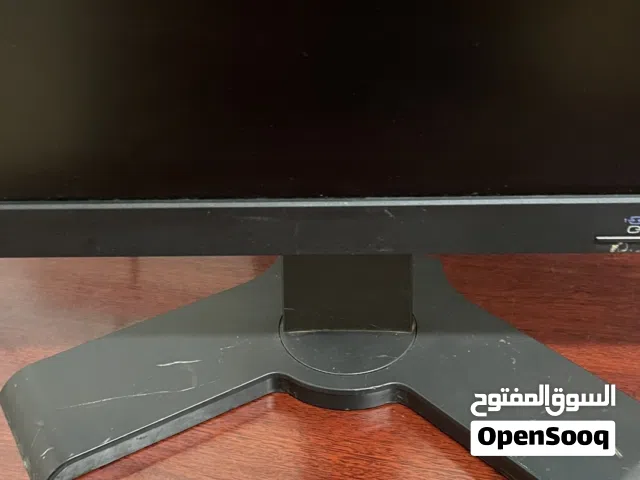 22 Lenovo monitors for sale in Muscat