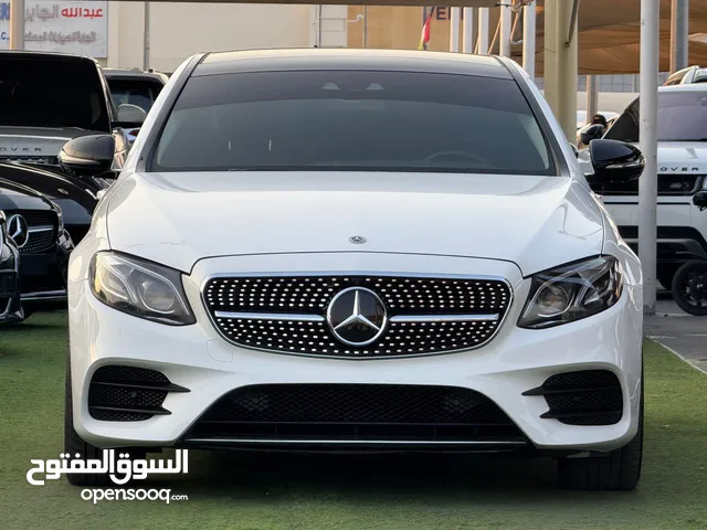 MERCEDES Benz E300 2019