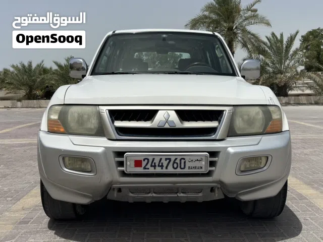 Used Mitsubishi Pajero in Northern Governorate