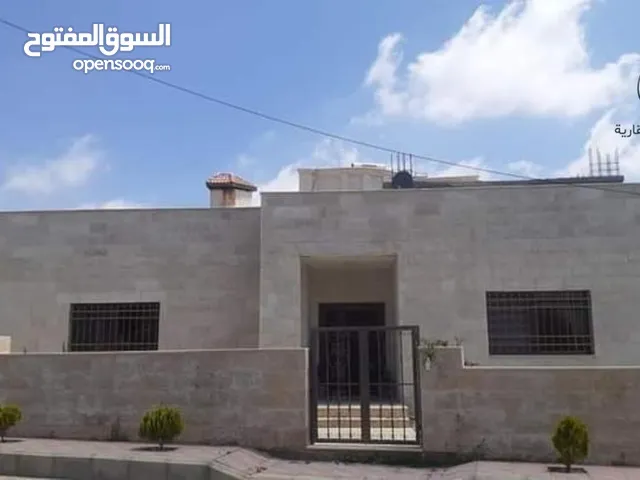 243 m2 3 Bedrooms Townhouse for Sale in Amman Abu Al-Sous