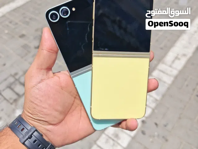 Samsung Galaxy Z Flip6 256 GB in Muscat