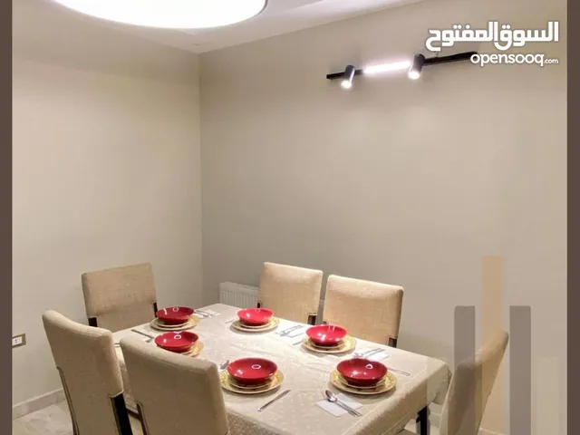شقة طابق اول في عبدالله غوشة للبيع مساحة130م