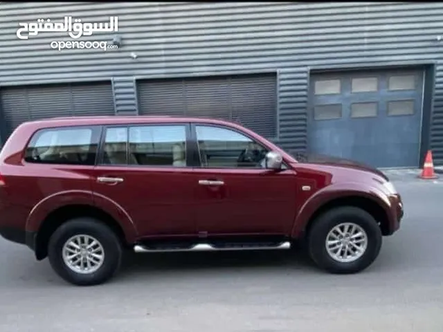 ميتسوبيشي باجيرو سبورت