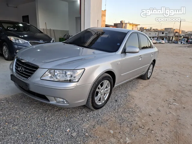 Used Hyundai Sonata in Tripoli