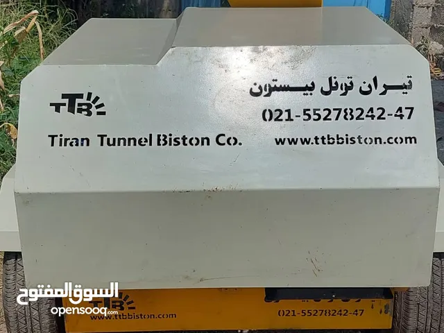 آلة رش الاسمنت ورش انواع الملاط لجدران واجهات المباني والحمامات Shotcrete T13m