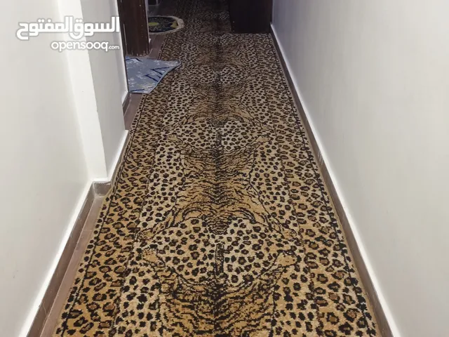 ممر تايجر وخزانه رفوف للمطبخ وبتقد تستخدمها لاكتر من شغله كوت بيبي جديد مش مستخدم