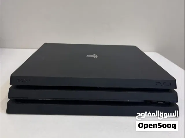 ps4 pro  حالة الجهاز جيدة جدا لا يوجد به أي عيوب او مشاكل
