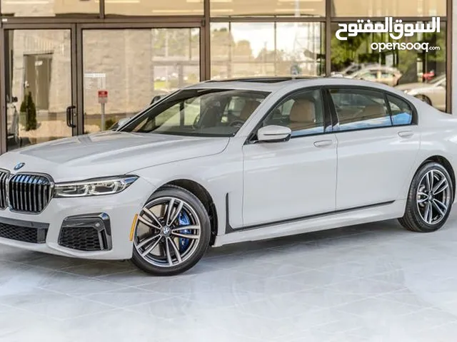 Sedan BMW in Muscat