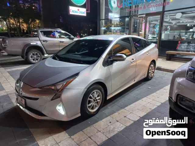 2018 تويوتا بريوس Prius