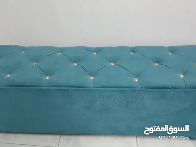 للبيع عدد 2 بوكس/بنش تخزين أنيق – بس بـ25 دينار للقطعتين!