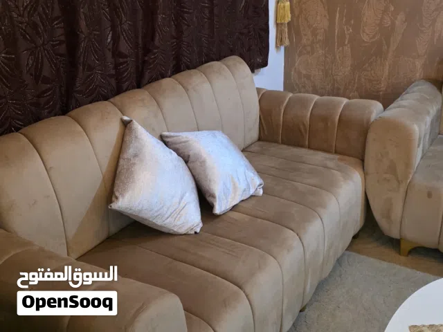 صالون للبيع،اقرى الوصف