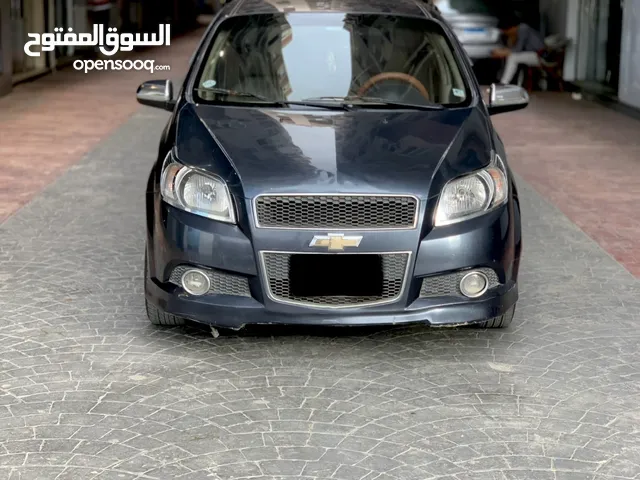 افيو 2020 اعلي فئه ايرباج وشاشه وكاميرا خلفيه وكراسي جلد وچنوط إسبور عداد 100 الف .............