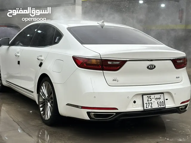 Used Kia Cadenza in Misrata