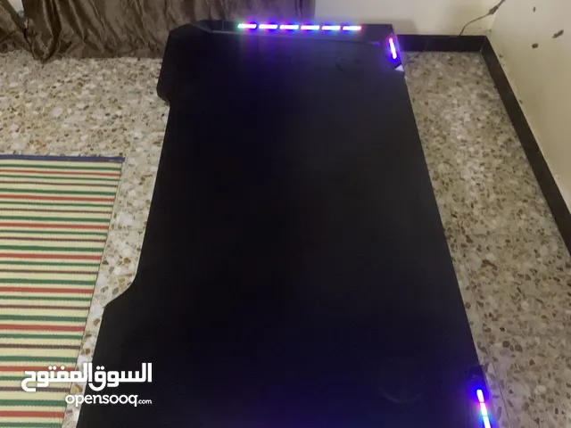 ميز كيمنك جديد