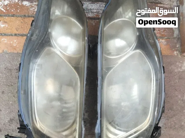 للبيع فانوس هوندا سيفيك 2008