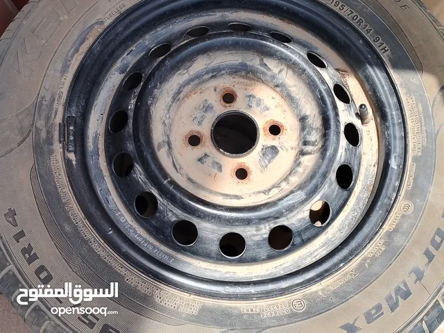 رنجات وكاله لون اسود مع تواير