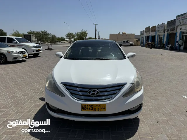 Used Hyundai Sonata in Al Sharqiya