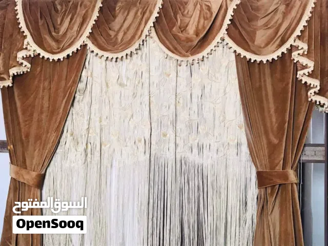 ستائر قماش  كاثفة اصلية   وسكة خشب ممتاز