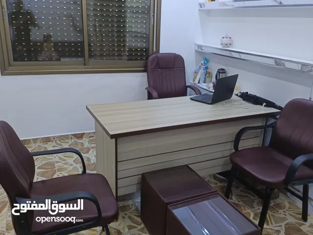 اثاث مكتبي للبيع جديد 100% اربد هاتف