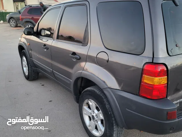 Used Ford Maverick in Riqdalin